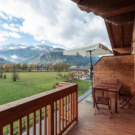 Luxury Chalet With Private Sauna, Near A Swimming Holiday home
