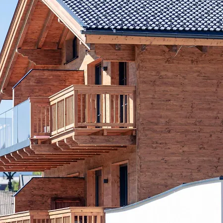 Luxury Chalet With Private Sauna, Near A Swimming * Uttendorf