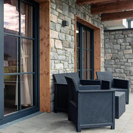 Luxury Chalet With Private Sauna, Near A Swimming Holiday home Uttendorf