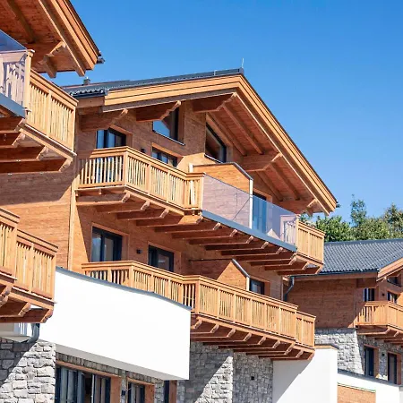 Holiday home Luxury Chalet With Private Sauna, Near A Swimming Uttendorf
