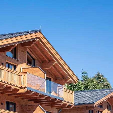 Luxury Chalet With Private Sauna, Near A Swimming Uttendorf